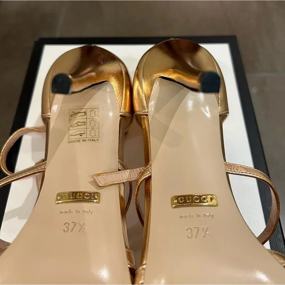 Authentic Gucci Pointed Toe Heels - Picture 5 of 9